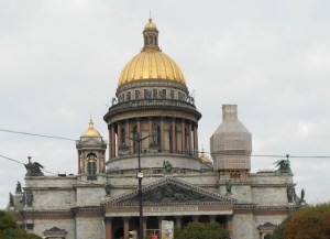 The walk back was easy. We kept our eyes on St. Isaac's dome. Picture taken the previous day